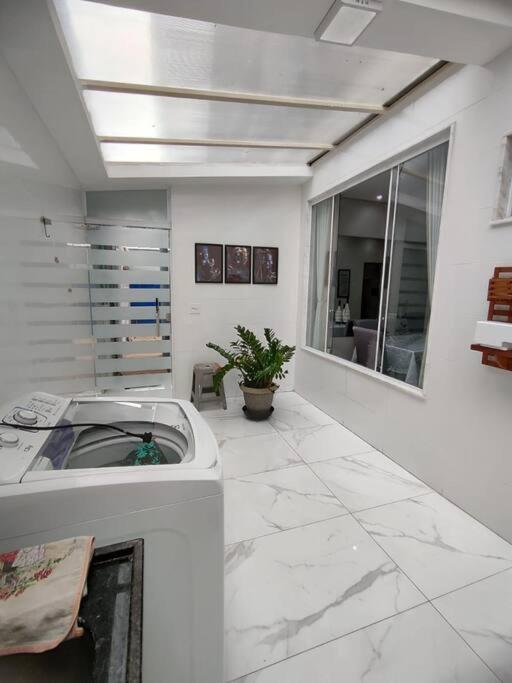 Inteiro Com Area E Garagem Privativa * Belo Horizonte